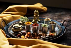 Vier Divali met heerlijke Indiase gerechten & specerijen